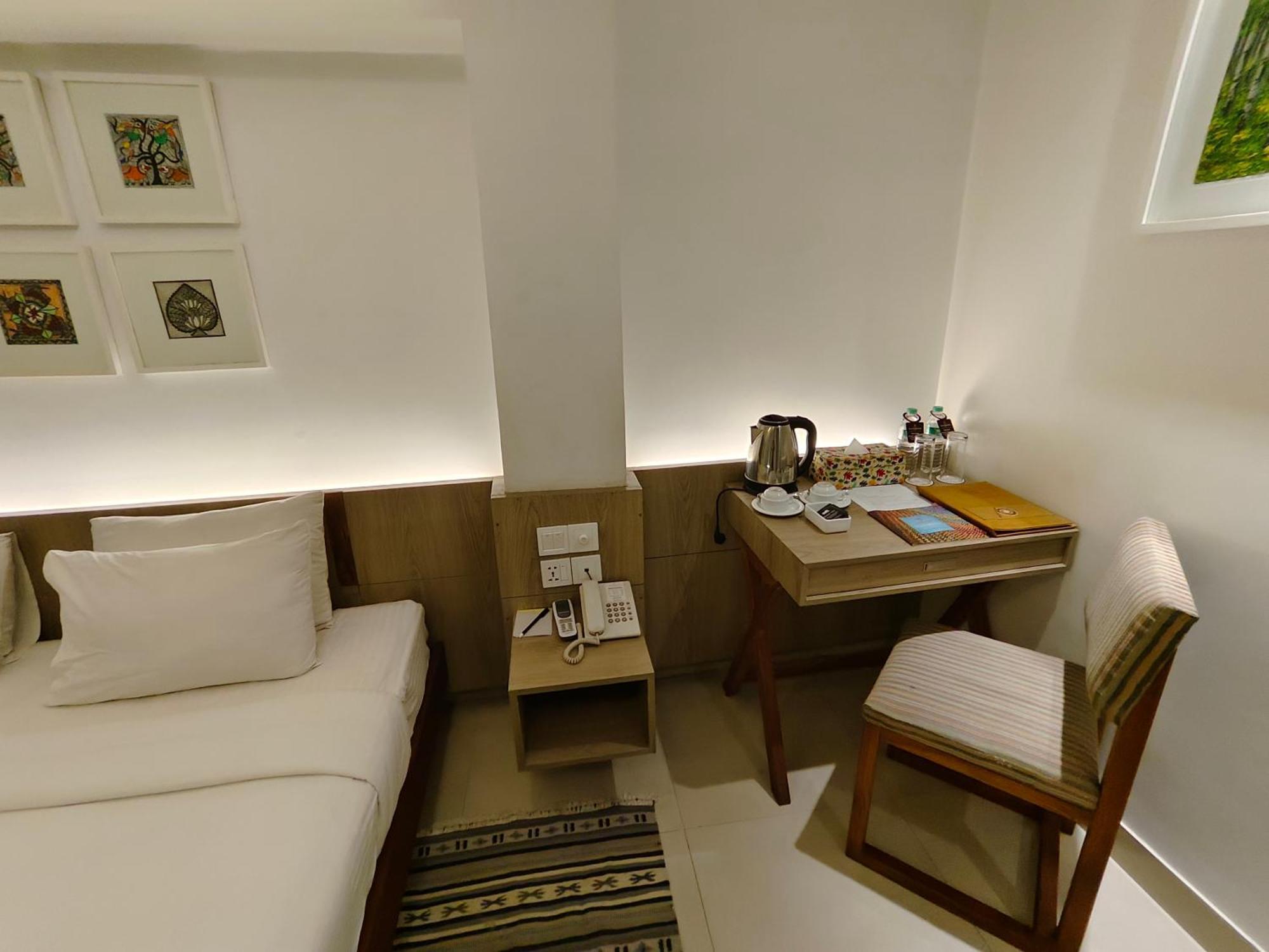 Hotel Nandini Dhaka Exteriör bild