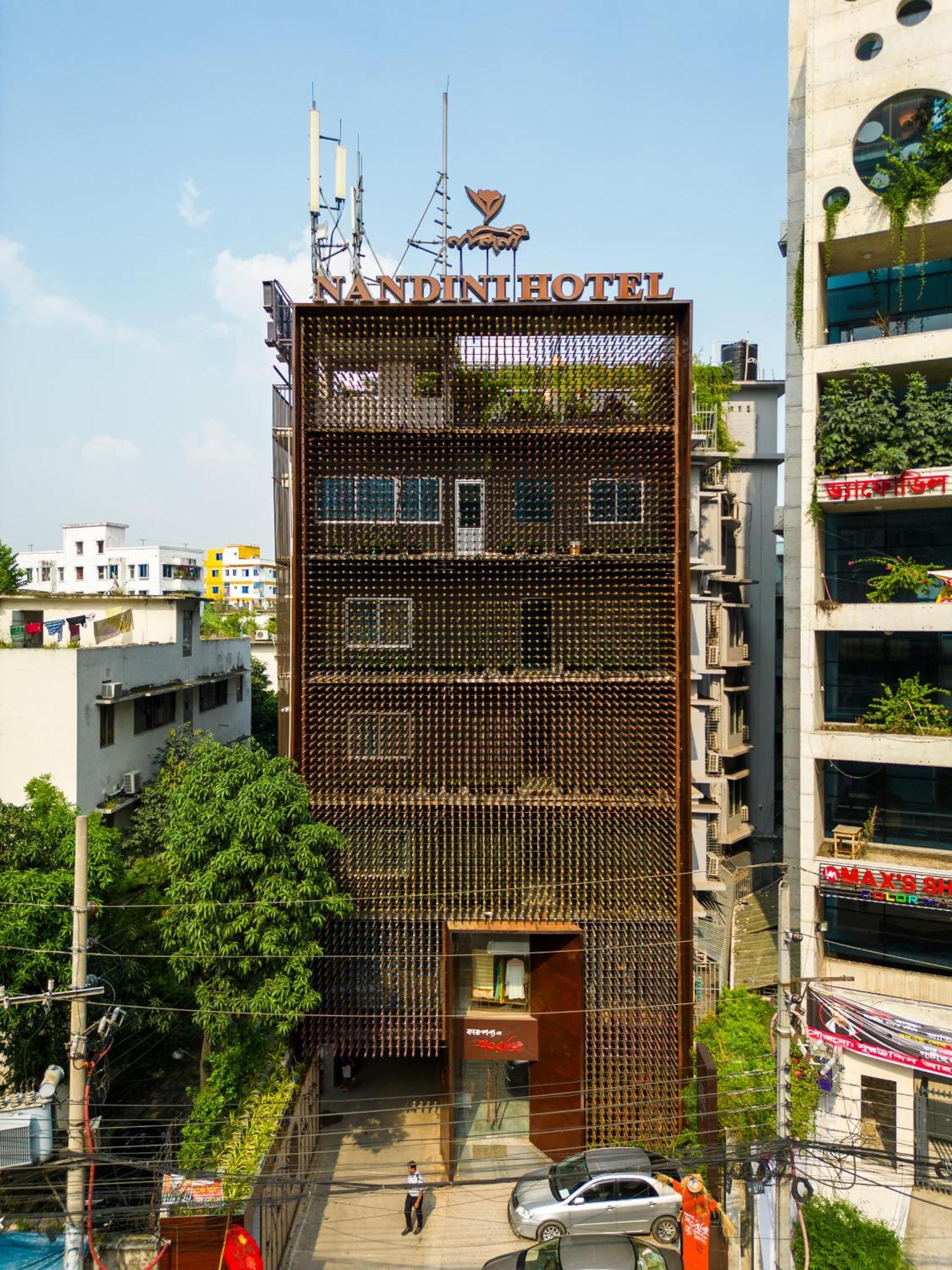 Hotel Nandini Dhaka Exteriör bild